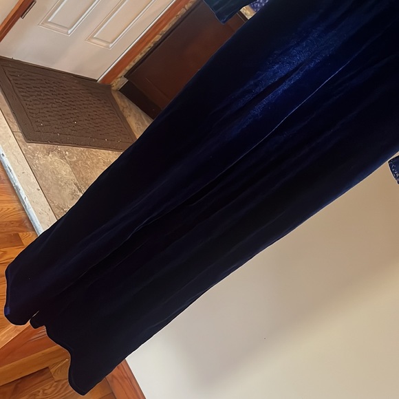 Velvet jumpsuit - Picture 3 of 5